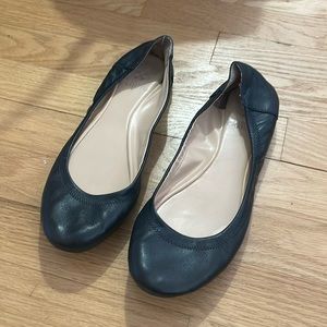 Vince Camuto Flats